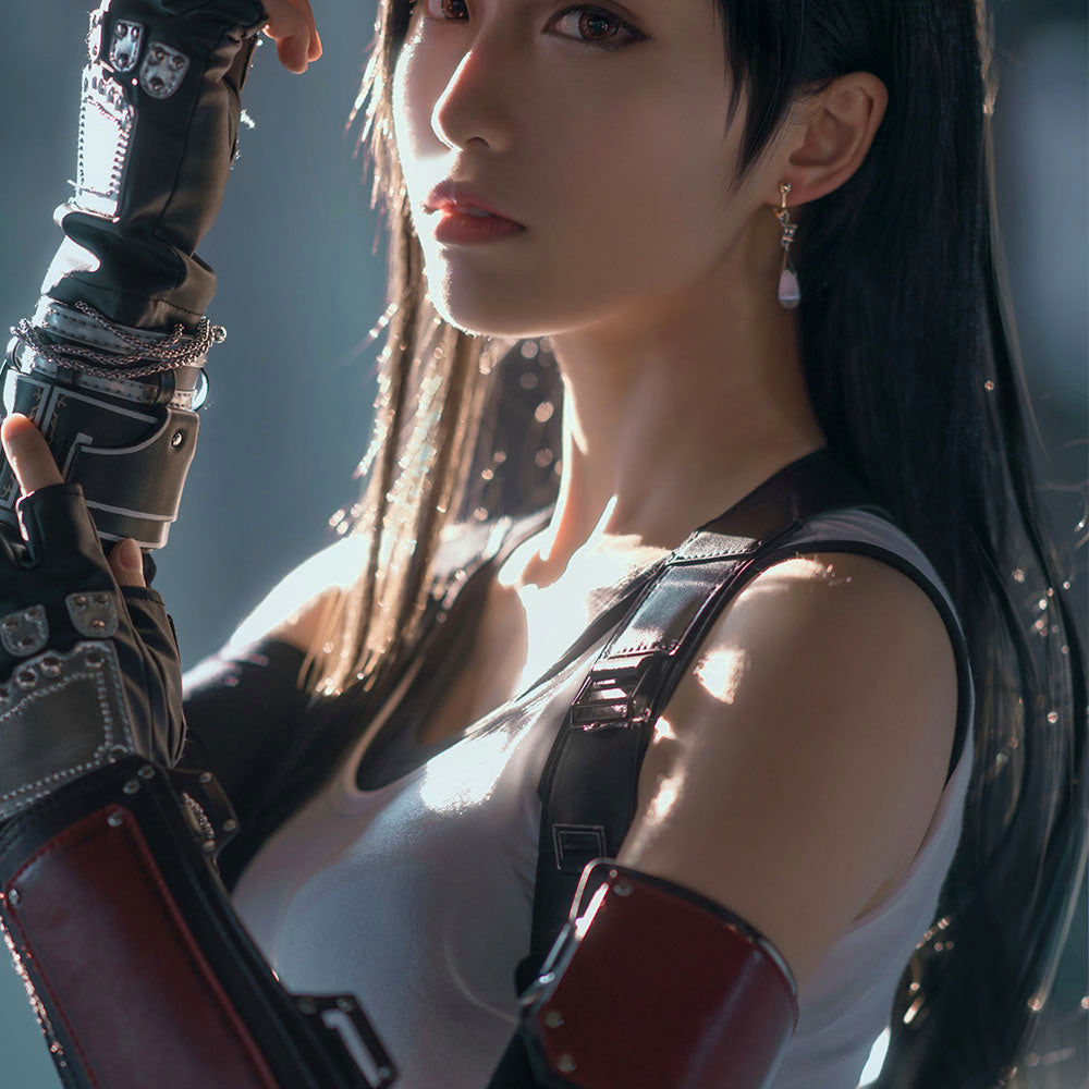 High Quality Final Fantasy 7 Tifa Lockhart Flawless Cosplay Costume with Accessories for Women & Kids - 11_0009_2副本.jpg